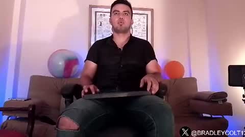 Bradley Colton online show from July 16, 4:41 pm