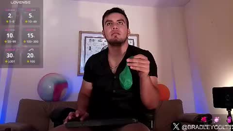 Bradley Colton online show from July 21, 2:19 pm