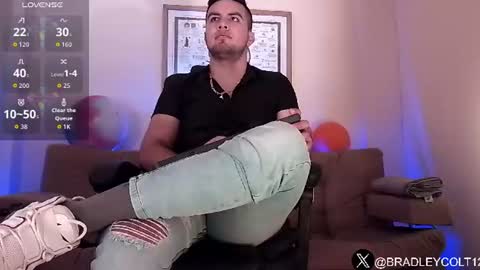 Bradley Colton online show from July 25, 6:01 pm