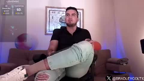 Bradley Colton online show from July 29, 2:13 pm