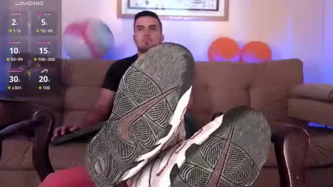 Bradley Colton online show from August 13, 5:05 pm