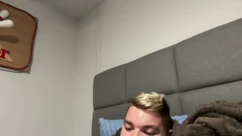 bradyp0629 online show from July 12, 4:19 am