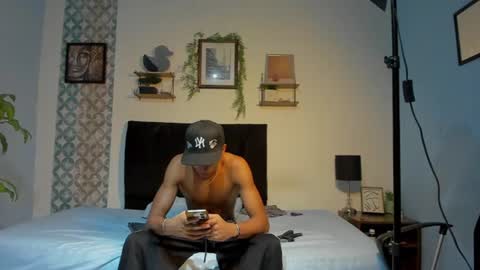 brandom_brook online show from August 12, 11:07 pm