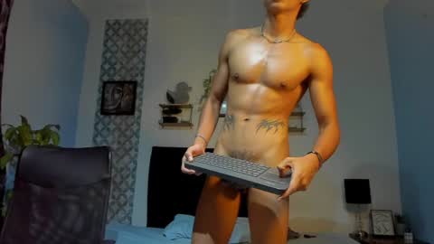 brandom_brook online show from August 13, 12:13 am