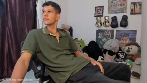 Brandon Stone online show from June 19, 10:21 pm