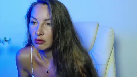 Brandy Gem online show from August 8, 4:07 pm