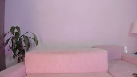   online show from July 31, 9:42 pm