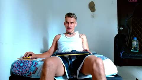 Bray Hotboy online show from August 15, 2:32 pm