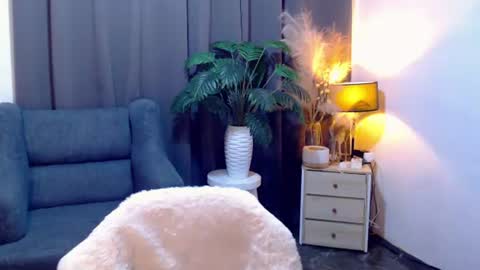 brazeen online show from August 12, 3:47 pm