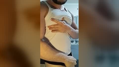 BaldBearBrazilian online show from September 8, 3:46 am