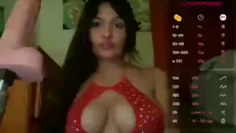 Brazilliancheeks online show from August 4, 11:57 pm