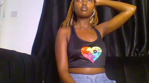 breezykan123 online show from June 23, 1:17 am