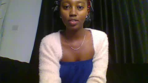 breezykan123 online show from July 16, 2:45 am