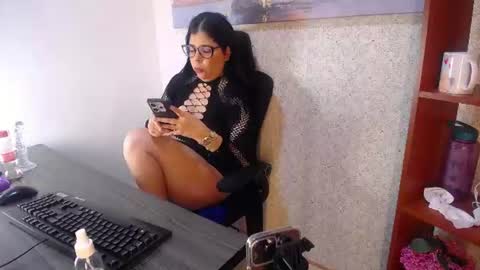 Brenda online show from August 7, 4:51 pm