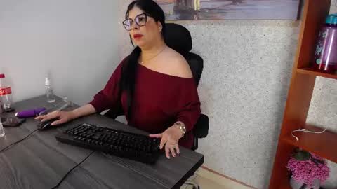 Brenda online show from August 11, 4:09 pm
