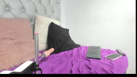 brenda sofia2 online show from August 14, 3:59 pm