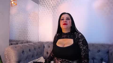 Brenda online show from August 11, 12:51 pm