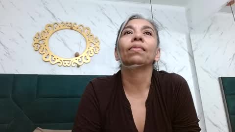 brenda_velasquez online show from August 9, 11:17 pm