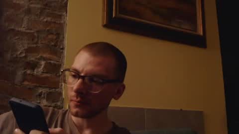 Brenden online show from March 31, 3:03 am