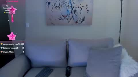 Brenna Walker online show from August 15, 11:19 pm