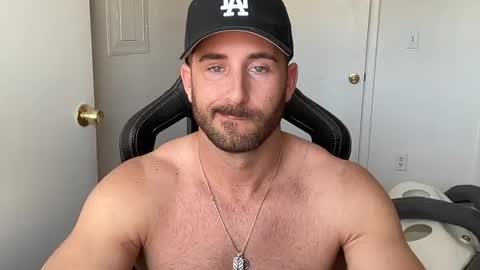 Brett Mycles online show from August 13, 11:41 pm