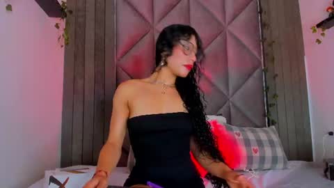 B R I A  online show from August 14, 3:10 am