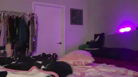 Bria online show from July 28, 6:19 am