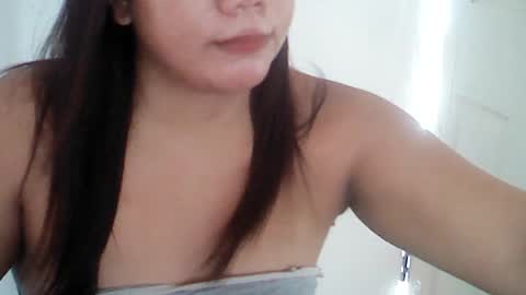 briana311387 online show from August 7, 12:10 am