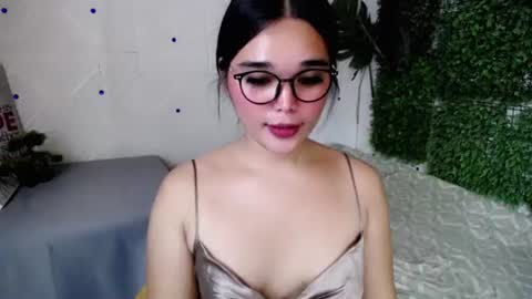 Claire online show from August 14, 10:46 pm