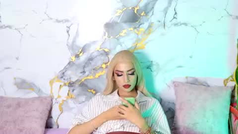 briana_white online show from August 3, 8:16 pm