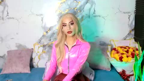 briana_white online show from August 6, 7:46 pm
