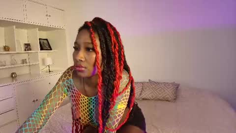 brianna_styles online show from August 8, 12:38 pm