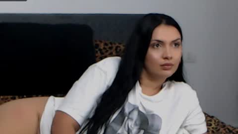 briannabk online show from August 5, 11:25 pm
