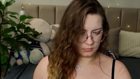 briarwynn online show from August 10, 9:27 pm