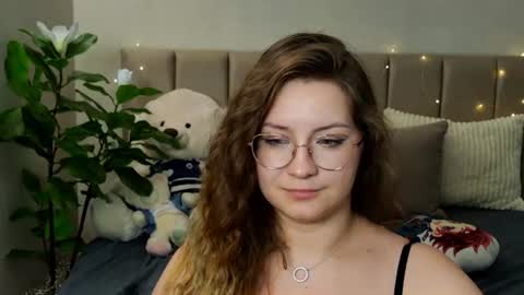 briarwynn online show from August 10, 11:39 pm