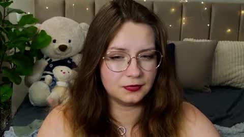 briarwynn online show from August 15, 12:25 am