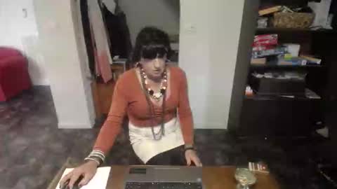 bridgetfouru online show from May 6, 4:58 am