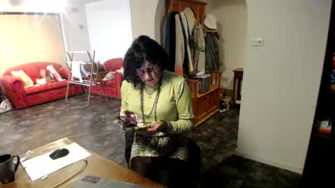 bridgetfouru online show from July 1, 6:36 am