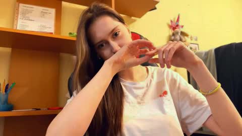 Jade online show from March 1, 5:54 pm