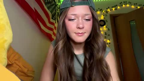 bridgettmajchrzak online show from May 11, 12:02 am