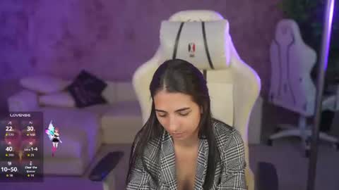 Diamonds Girls online show from August 14, 5:44 am
