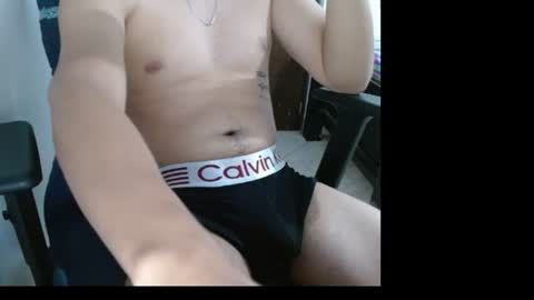brihanhung online show from July 31, 11:43 pm