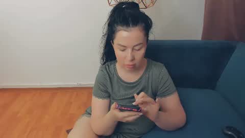brilliantegirl_ online show from August 7, 6:46 am
