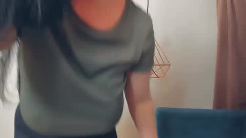 brilliantegirl_ online show from August 12, 3:14 pm