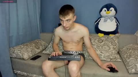 bristlebback online show from August 1, 7:42 pm