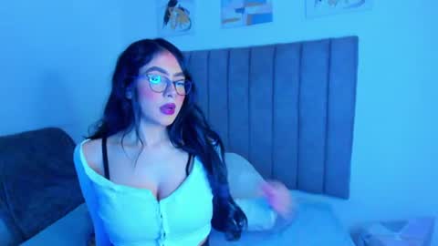 B R I T A N N Y online show from August 7, 2:28 pm