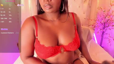 britanymooree online show from August 7, 2:22 am