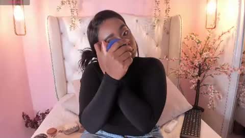 britanymooree online show from August 8, 12:38 pm
