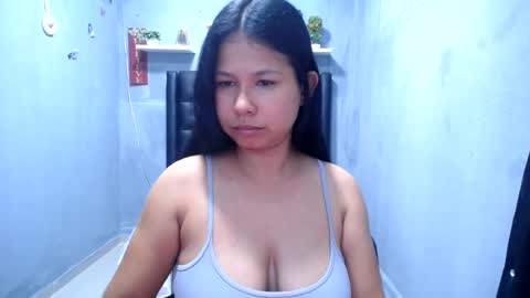 britanyx1 online show from August 1, 1:44 am
