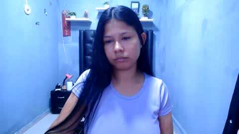 britanyx1 online show from August 6, 4:28 pm